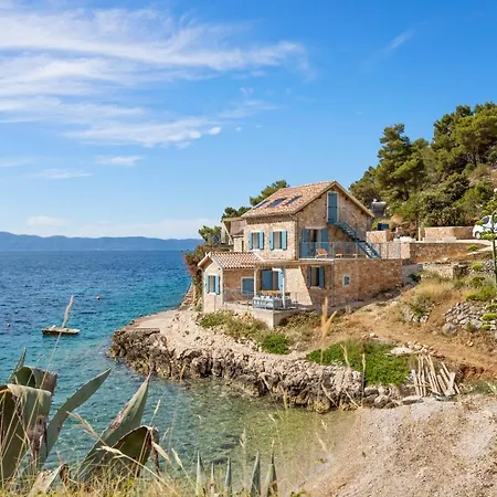 La Bleue Secluded Eco Beach Hvar Island *